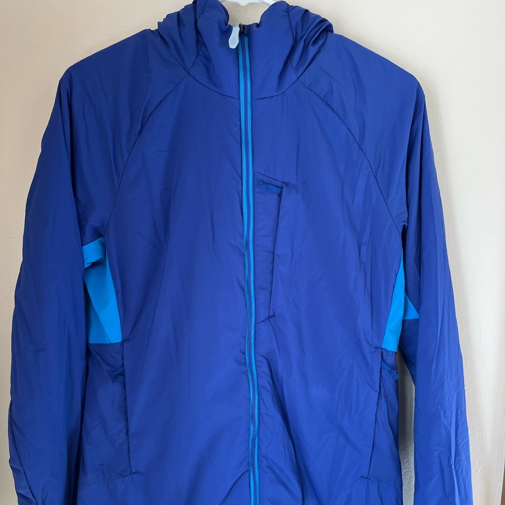 W’s Stio Alpiner Hooded Jacket, size small, blue.
